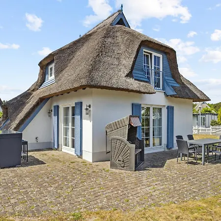 Direkt Am Meer! Reetdachhaus Fuer 6 Personen!! Holiday home *